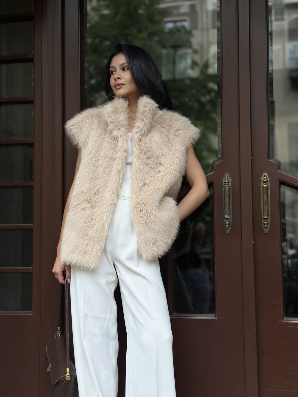 Жилет Fluffy из искусственного эко меха от ANSE, Бежевый цвет, размер S, M, L, XL, XXL, , .