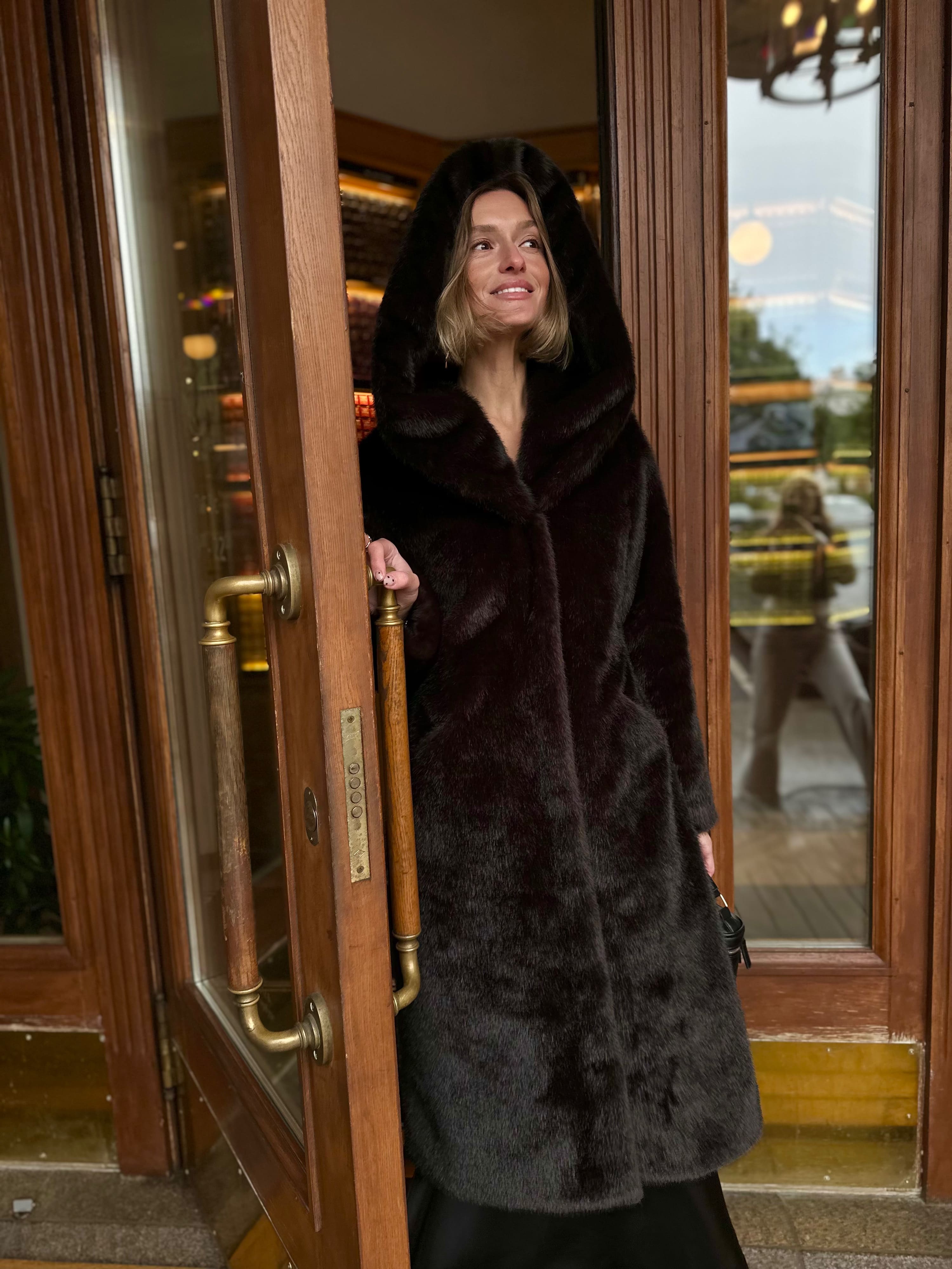 Шуба Forever из искусственного эко меха от ANSE, Горький шоколад цвет, размер S, M, L, XL, XXL, , .