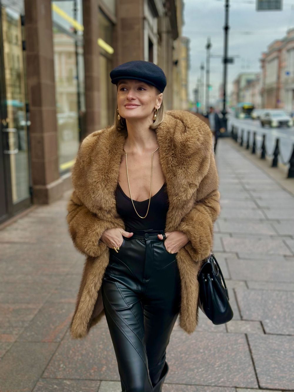 Шуба Pastry из искусственного эко меха от ANSE, Коричнево-карамельный цвет, размер S, M, L, , .