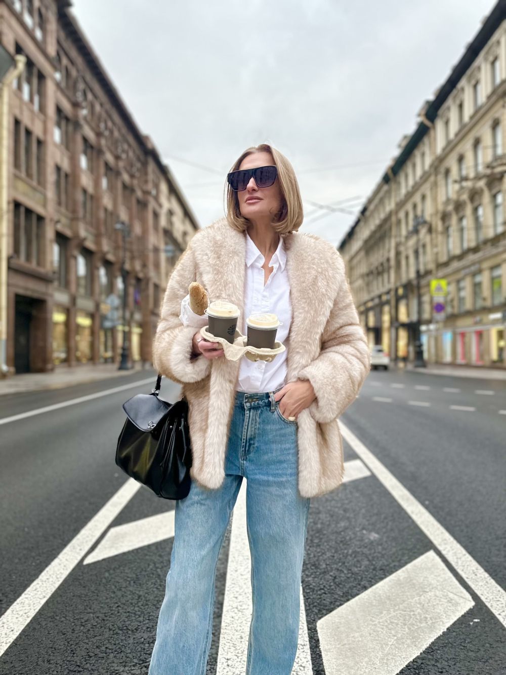 Шуба Furry из искусственного эко меха от ANSE, Светло-кремовый с коричневыми кончиками цвет, размер S, M, L, , .