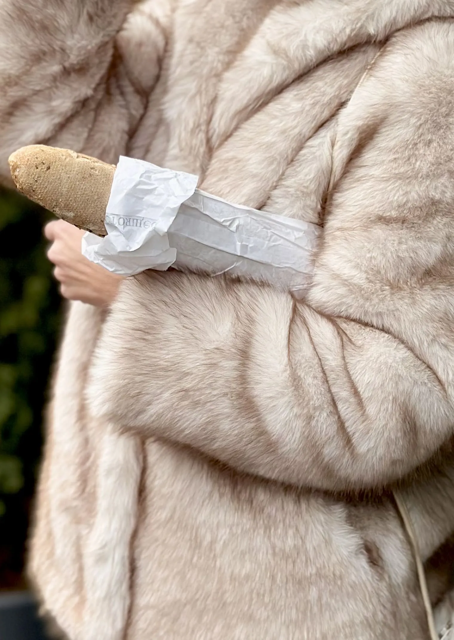 Шуба Furry из искусственного эко меха от ANSE, Светло-кремовый с коричневыми кончиками цвет, размер S, M, L, , .