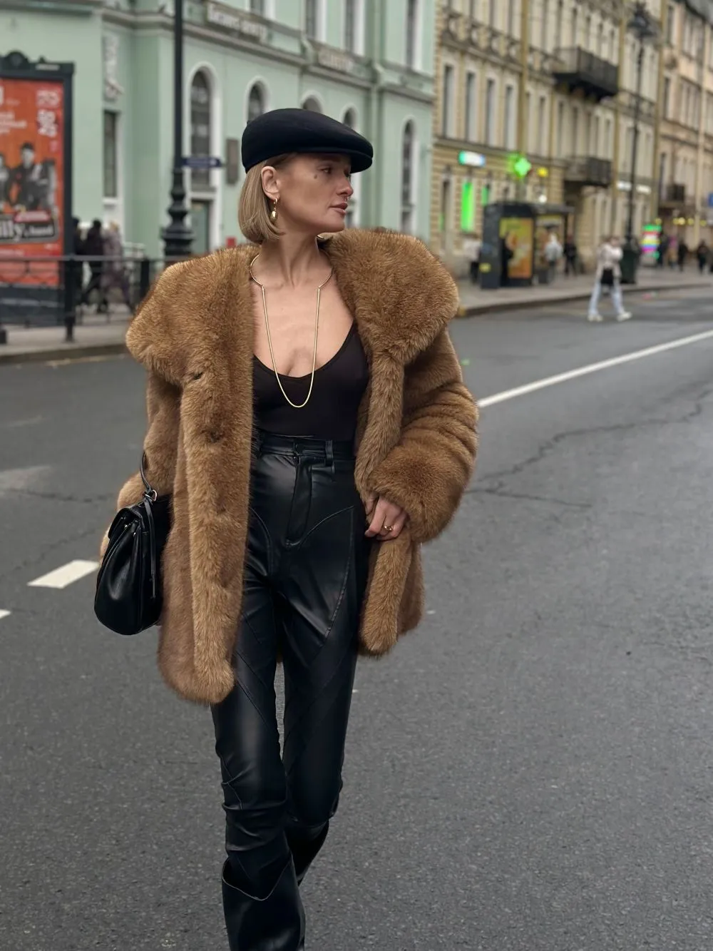 Шуба Pastry из искусственного эко меха от ANSE, Коричнево-карамельный цвет, размер S, M, L, , .